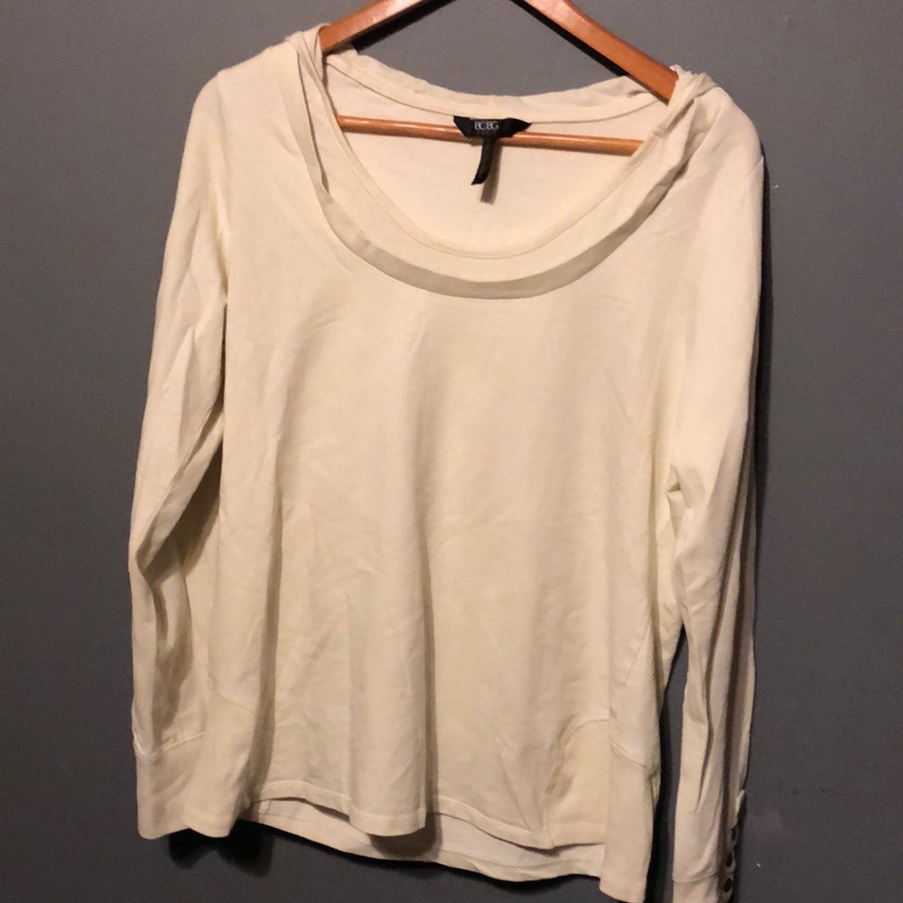 BCBG top